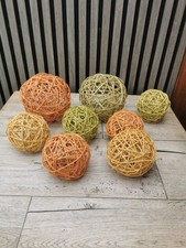 8 Deko Kugeln aus Holz verschiedene Größen