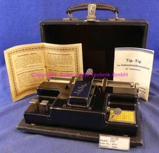 TipTip schwarz mit GA S.O.E. - Schreibmaschine alt antik - Samlg. Haußmann 2351