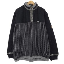 Nordischer Strickpullover