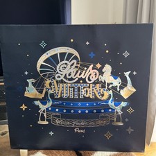 Special Edition 2024 Louis Vuitton Tüte - 53 cm x 48 cm x 12 cm leer