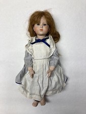 Porzellan-Puppe, 43 cm