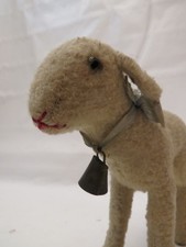 X-39271	Steiff Lamm, mit Holzwolle gestopft, L. ca. 19 cm, mit Knopf