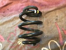 Feder Fahrwerksfeder VW T5 Highline 2,5TDi hinten weiß / gelb