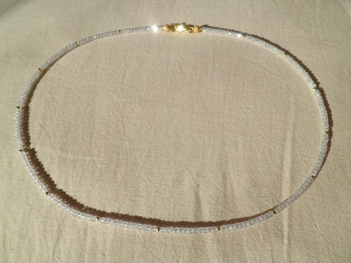 Feine halskette mit - mit, zirkonia