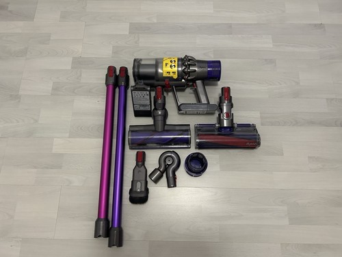 Dyson cyclone v10 - dyson,