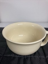 Nachttopf, Keramik , Zustand gut mit kl. Kitsche an Henkel, zum Selberbemalen !