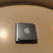 Apple iPod Nano | 6. Generation 6G | A1366 | MP3-Player | 16GB | Silber