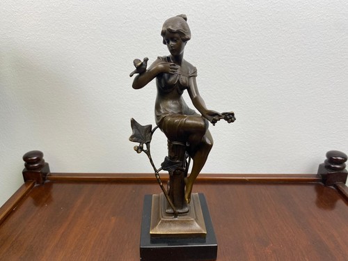 Bronze skulptur sitzende dame - bronze,