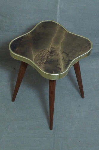 Blumenhocker beistelltisch - blumenhocker,