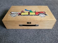 alte Holzkiste, Koffer, Holzkasten, Aufbewahrung, Dekoration