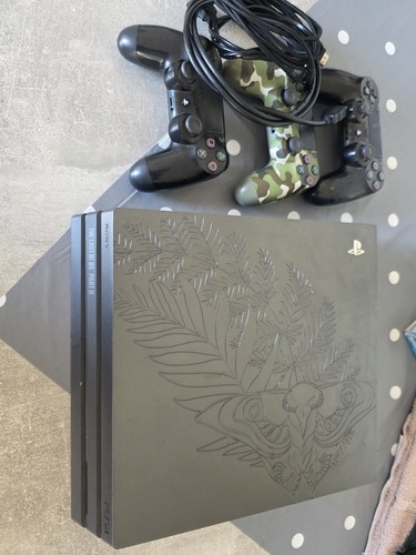 Sony playstation ps4 pro - 4,