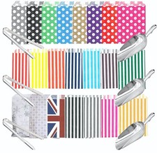 Papiertüten, Schaufeln, Zange