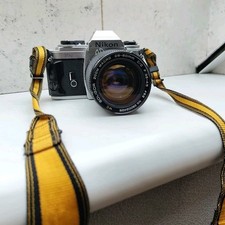 Nikon FG Spiegelreflexkamera SLR  35mm Kamera + Soligoa Objektive und Tasche 