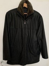WESTBURY Lederjacke mit ausknöpfbarer Weste und Fellkragen, Gr. 52, schwarz