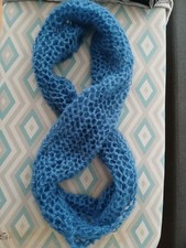 Selbstgestrickter Schal