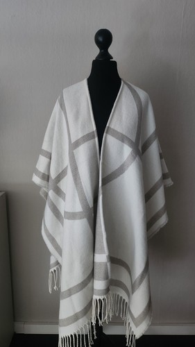 Poncho cape creme greige - h&m,