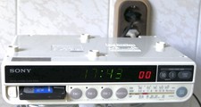 Sony Radio-Digital Kitschen Clock Radio-Casette- ICF-C560L-FM-MW-LW- einwandfrei