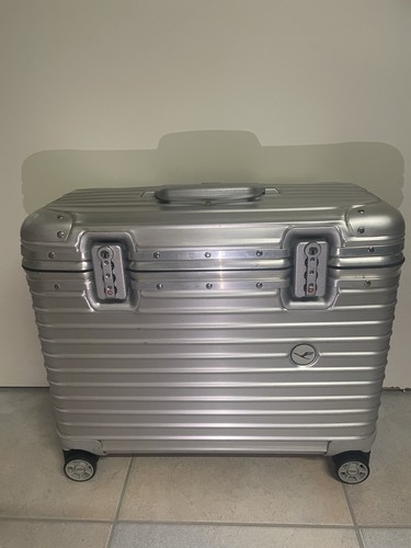 Rimowa lufthansa topas pilot - lufthansa,