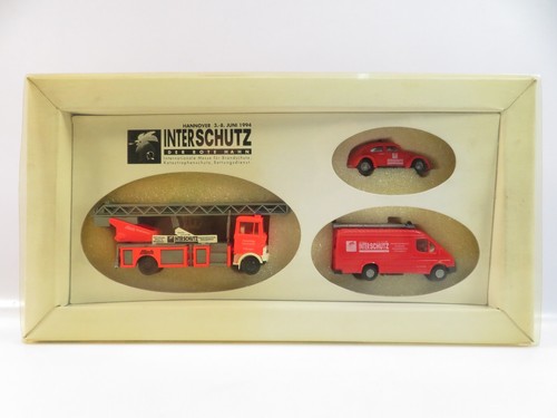 Busch der rote hahn - busch, auto