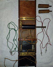 antikes medizinisches Elektroschockgerät 1880-1890