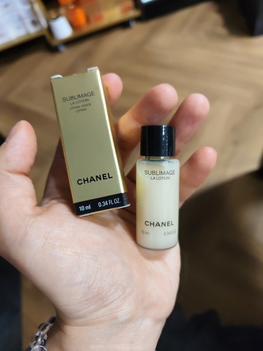 Chanel sublimage lotion - la,