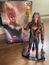 Hot Toys Captain Marvel MMS522