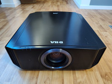 JVC DLA X5500 Heimkino Beamer/Projektor 4K eShift