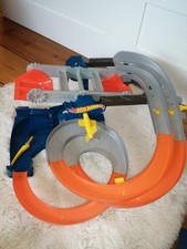 Hot Wheels Bahn Fahrstuhl 