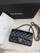 Chanel classic mini