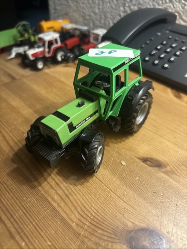 Siku farmer 2850 - farmer, deutz