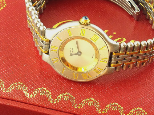 Cartier must - , de