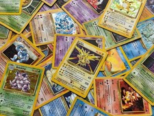 100 Pokémon Karten Sammlung |