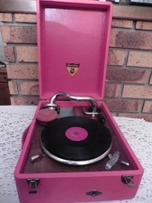 ALTES GRAMMOPHON "WOLF" KOFFER