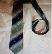 Krawatte mit Motiv " Steuerrad",gestreift Blau/Grün,Elegant ,Maritim