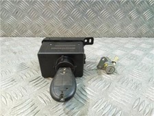 P68210155Aa Zundschloss