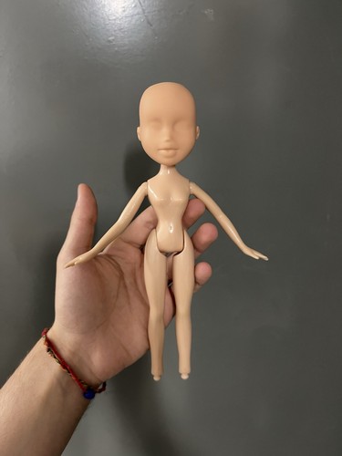 Bratz prototype sample blank - bratz,