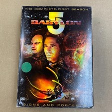 Babylon 5 Complete First Season 1 (DVD Box Set) - Region 1
