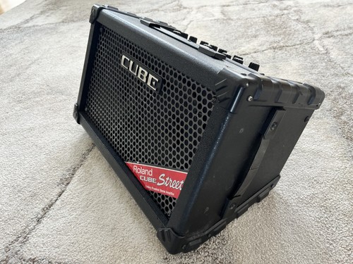 Roland cube street - cube,