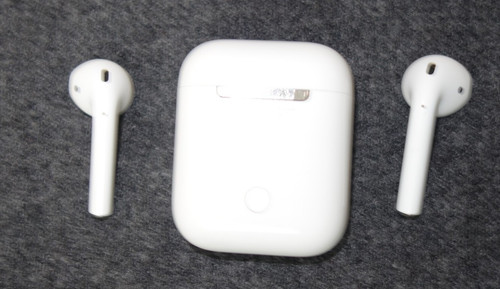 Apple air pods generation - 2.,
