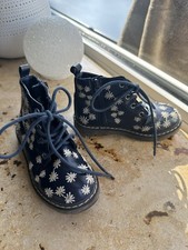 Kinderschuhe Blümchen von