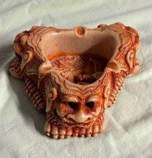 Aschenbecher Resin Kunstharz Reliefbild Chinesisches  Motiv