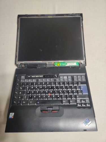 Ibm thinkpad a31p defekt - -,