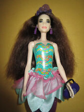 B48) ATTRAKTIVE BRÜNETTE BARBIE MATTEL FESTER BODY+ROCK+KRONE+HOHE SCHUHE+TASCHE