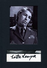 ACTRESS Lotte Lenya autograph