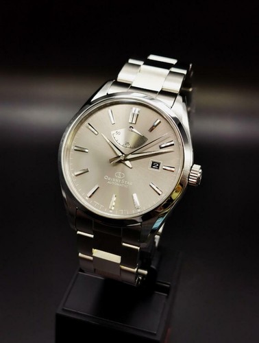 Orient star basic date - orient,