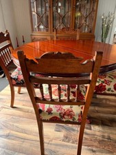 Esszimmer, Tisch, 6 Stühle