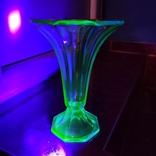 Art deco pressglas uranglas - art,