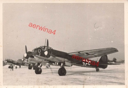 Deutsches flugzeug junkers - deutsches, ju