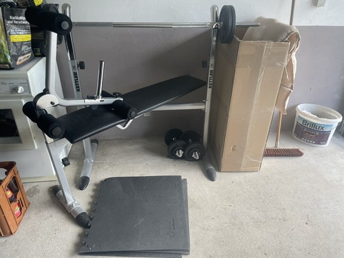Handelbank mit beinpresse und - beinpresse,