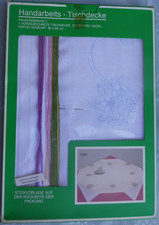 Tischdecke, Stickpackung, Nadelmalerei,  Komplettmaterial 80 x 80 konfektioniert